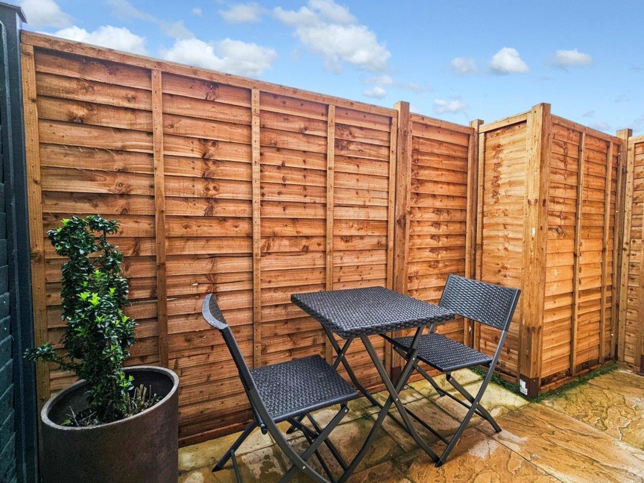 Cobblestone Studio By Fortuna Property Cheltenham Exterior foto